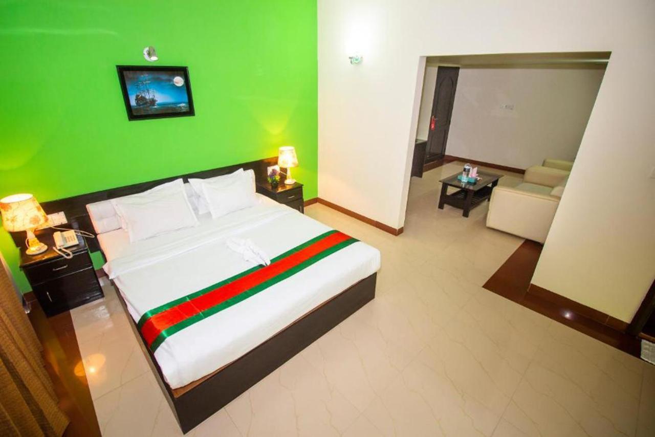 Hotel The Rahmania International Dhaka Exterior foto